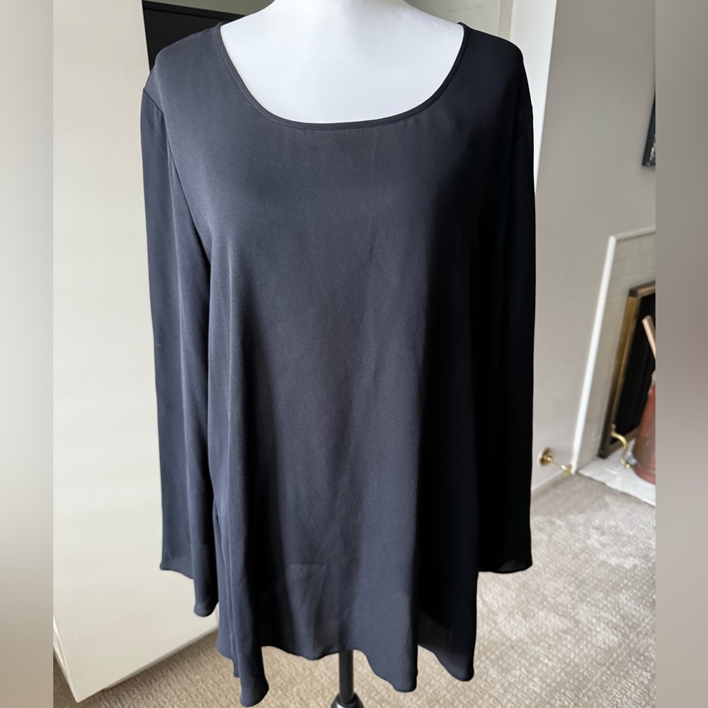 Harari 100% Silk Black Tunic Top Size M Minimalist Luxury Blouse